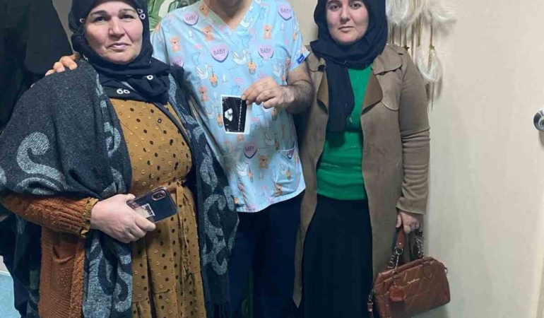 anne-adayi-12-yilda-7-dusukten-sonra-gebelik-haberi-aldi-iy5vM15q.jpg