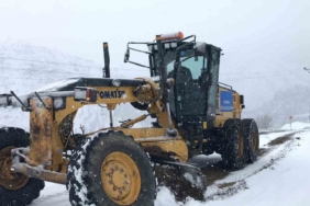 diyarbakirda-karla-mucadele-calismalari-suruyor-PQjtPvDR.jpg