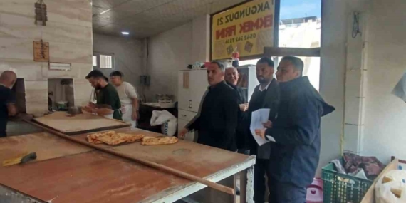 Eğil Belediyesi “askıda ekmek” uygulaması başlattı