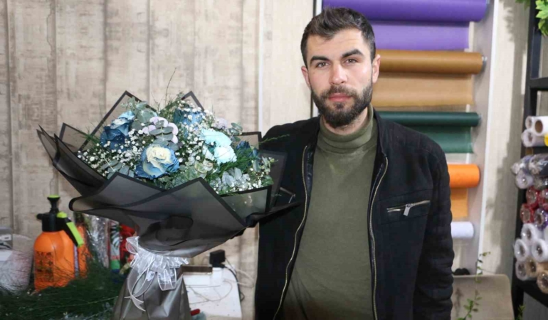 sevgililer-gununde-cicekcilere-ragbet-azaldi-OwtKFfQt.jpg