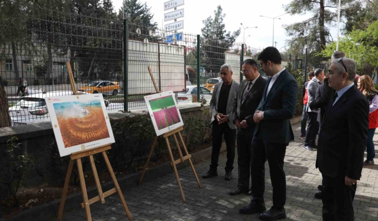 diyarbakirda-14-uluslararasi-tarim-ve-insan-fotograf-sergisi-devam-ediyor-9KvI8ap8.jpg