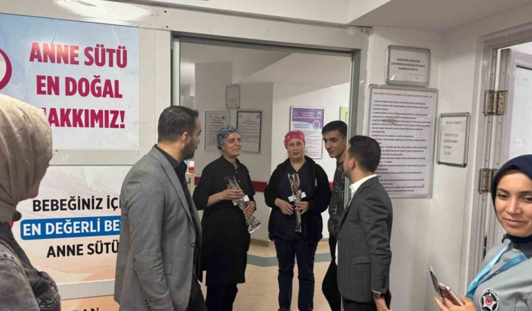hak-is-diyarbakir-il-baskani-akuzum-8-mart-dunya-kadinlar-gununu-kutladi-lEEAmrke.jpg