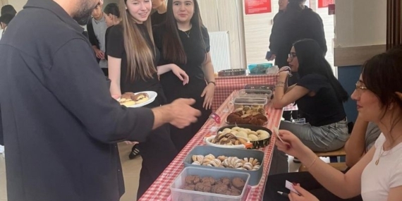 Diyarbakır’da lise öğrencilerinden Gazze’deki çocuklara yardım eli