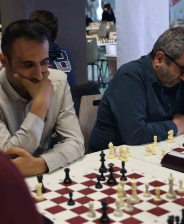 diyarbakirda-satranc-turnuvasina-17-ilden-150-sporcu-katildi-wwPEXCRD.jpg