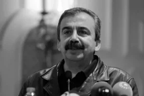 sirri-sureyya-onder-sb