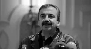 sirri-sureyya-onder-sb