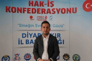hak-is-konfederasyonu-diyarbakir-il-baskani-akuzum-1-mayisi-kutladi-3x65Tb6u.jpg
