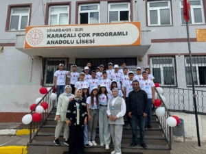 lise-ogrencileri-bilimsel-calismalarini-sergiledi-5a7qZbTX.jpg