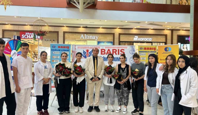 diyarbakirli-ogrencilerin-basarilari-goz-doldurdu-5Ml8JYqN.jpg