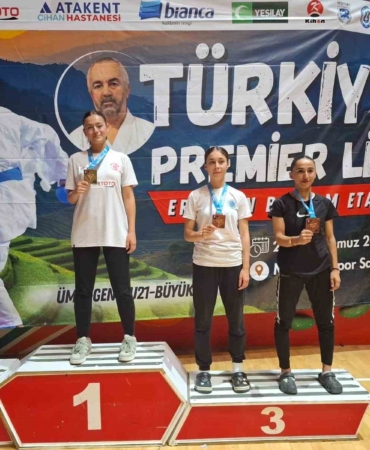 dbb-sporcusu-turkiye-ucuncusu-oldu-8XTjfHLH.jpg