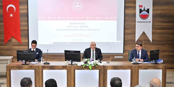 Diyarbakır’da 299 milyar liralık kamu yatırımı masaya yatırıldı