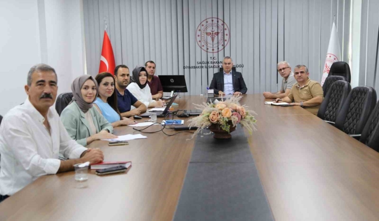 diyarbakirda-trafik-simulasyon-calismasi-degerlendirme-toplantisi-yapildi-9IUfK2Vm.jpg