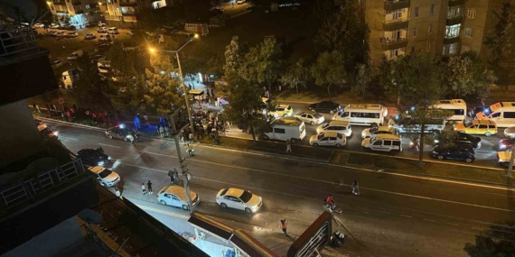 Diyarbakır’da yunus polisler kaza yaptı: 3 yaralı