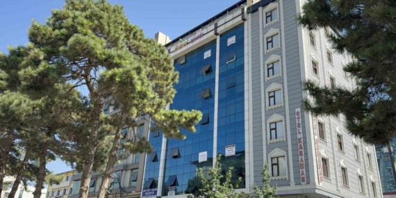 Ahlat ve Malazgirt’te 1071 Fetih Anması Yaz Boyunca Turizmi Taşıdı