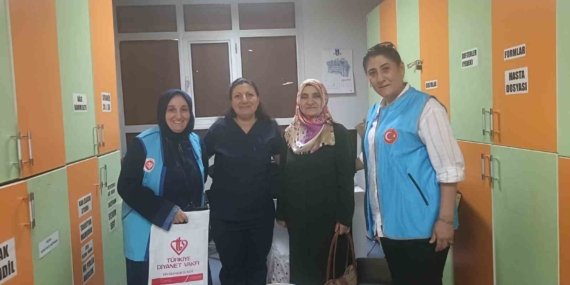 Diyarbakır Müftülüğü ve Gönüllülerden Yenidoğan Bebeklere Hediye Paketi Destek Hareketi