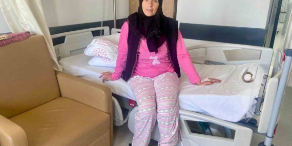 Diyarbakır’da 6,5 kiloluk kitle başarıyla çıkarıldı