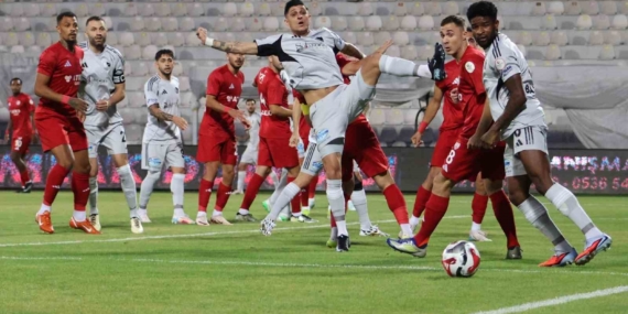 Erzurumspor FK ile Pendikspor Kafaya Kafa Girdi: 3-3 Bitlenen Heyecan Dolu Mücadele