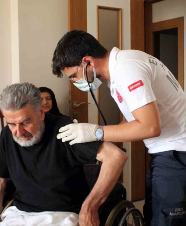 evde-saglik-hizmetleri-hastalara-umut-oluyor-pVY9J2Cf.jpg