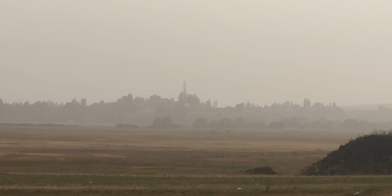 Irak ve Suriye’den gelen toz bulutu Yüksekova’yı kapladı