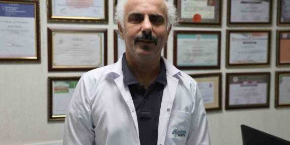 Kadın Hastalıkları ve Doğum Uzmanı Diribaş: “Yaz dönemlerinde gebelerin su tüketimini yaklaşık 2 kat arttırmalarını öneriyoruz”