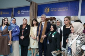 turkiye-kooperatifler-fuarinda-bakan-bolattan-stant-gezileri-ve-egitim-programi-v71eY3CV.jpg