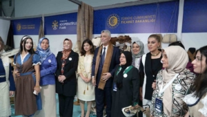 turkiye-kooperatifler-fuarinda-bakan-bolattan-stant-gezileri-ve-egitim-programi-v71eY3CV.jpg