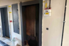baglarda-bir-apartmanda-cikan-yangin-4kisi-etkilendi-ev-kullanilamaz-hale-geldi-b1BhvWH3.jpg