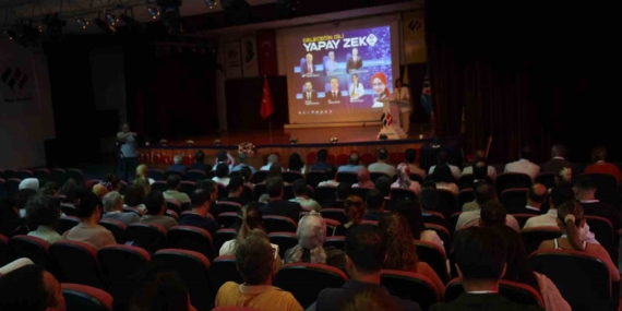 Dijital Çağ İçin Hazırlıklı: Final Okulları’nda Yapay Zeka Semineri ve Geleceğe Yönelik Eğitim Vizyonu