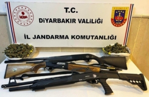 diyarbakirda-kacakcilik-operasyonlarinda-buyuk-tutuklama-ve-malzeme-ele-gecirme-raporu-gk2vkLNQ.jpg