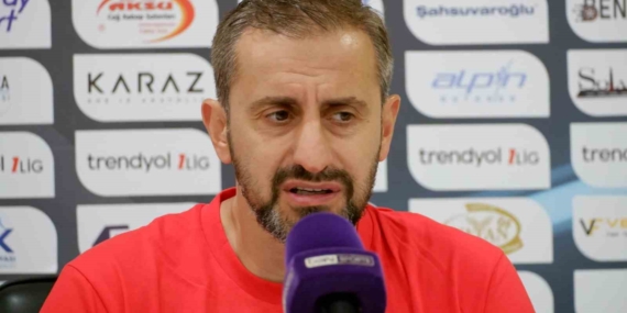 Erzurumspor FK Teknik Direktörü Özbalta: Ritmi Yükseltmeye Devam Edeceğiz