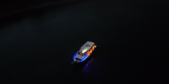 Hazar Gölü’nün Gece Parıltısı: Dronla Çekilen Görüntüler İstanbul’a Rakip Kareler