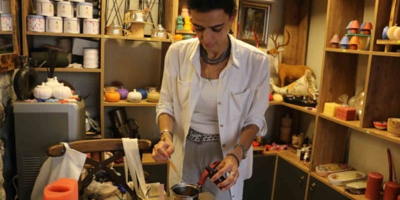 Sur’da Doğal Malzemelerle Mum Üreten Usta: Suna Eroğlu’nun Atölyesi