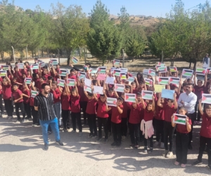 ari-imam-hatipte-gazzeye-destek-ogrencilerle-dayanisma-ve-anlamli-bir-calisma-62tzOWaM.jpg