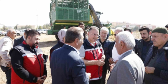 Bismil Aralık Köyünde Hasat Başladı: Pamuk Sezonunun Kalbi Tekrar Attı