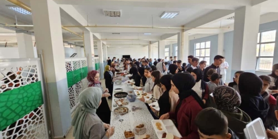 Dicle Şehri’nde Öğrenciler ve Velilerden Filistin’e Destek: Yardım Etkinliği