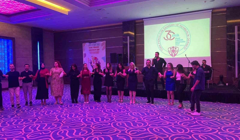 diyarbakirda-psikolojik-danismanlar-gununde-ozel-gece-meslege-vefa-ve-paylasim-iZrc8mky.jpg
