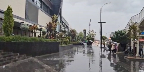 Elazığ’da Fırtına ve Sağanak Etkilemeye Devam Ediyor: Kentte Yaşanan Zorluklar