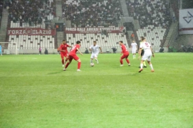 elazigspor-2-0-karaman-fk-ev-sahibi-galibiyete-ulasirken-8-hafta-ozeti-Ldf7fB9B.jpg