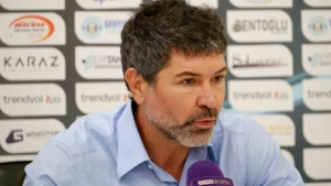 hakan-kutlu-galibiyeti-hakeden-taraf-bizdik-erzurumspor-ile-1-1-asansi-XgTDI21J.jpg