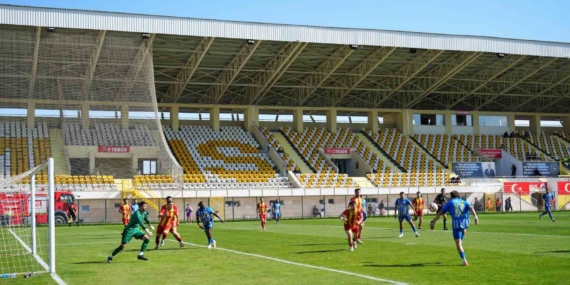 mus-spor-kulubu-yeni-malatyasporu-3-1-yenerek-evinde-ustunluk-kurdu-yzIkgNd1.jpg
