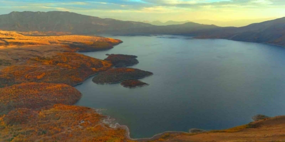 Nemrut Kalderası: Sonbaharın Altın Işıklarıyla Bezenmiş Doğa Harikası
