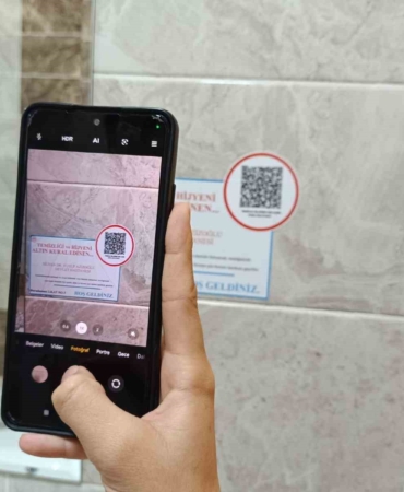 qr-kod-temizlik-bildirim-sistemi-diyarbakir-kamu-hastanelerinde-hijyenin-yeni-yonetimi-LW94tOF2.jpg