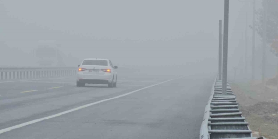 Bitlis’te Yoğun Sis Yağışında Seyir Güvenliği İçin Uyarılar ve Gözlemler