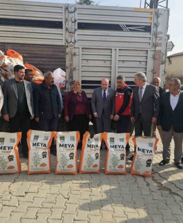 diyarbakirda-cermik-ve-cunguste-mercimek-tohumu-dagitimi-55-tonla-gerceklesti-bhfkw4lq.jpg