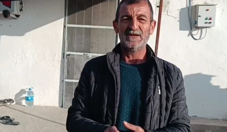 dogaya-sayginin-yansimasi-ulukale-koyunde-yilanlarla-konusan-emekli-ogretmen-n8wedUXb.jpg