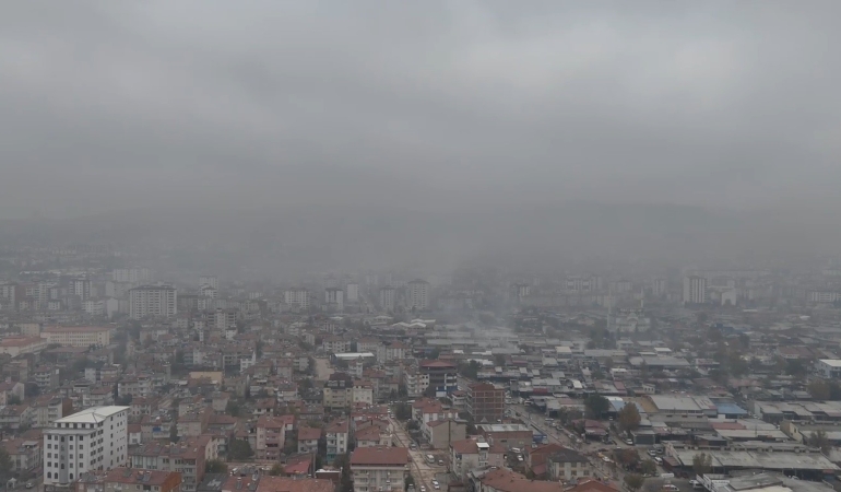 elazigda-yogun-sis-havasi-sehrin-ustunu-saran-puslu-manzara-ve-guncel-tahminler-zikCdbYh.jpg