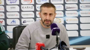 erzurumspor-fk-teknik-direktoru-ozbalta-ilk-7-hedefimiz-sezon-sonunda-netlesecek-ZV8RGBZb.jpg