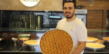 hamido-baklava-guvenle-tasinan-gaziantep-tatli-gelenegi-ve-uluslararasi-basari-baCqHb7J.jpg