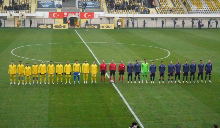 mus-spor-kulubu-5-0lik-galibiyetle-yeni-mersin-idman-yurdunu-teselli-ettirdi-ajkY5b5V.jpg