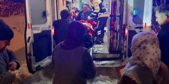 Akyumak Köyünde Kar Engeli Hastayı Hızla Yönlendirdi: 71 Yaşındaki Hastaya Acil Müdahale